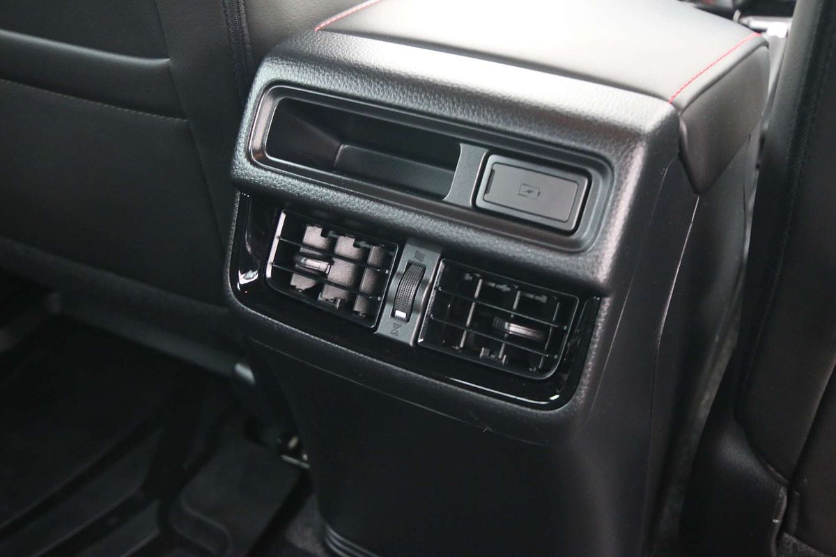 2024 Isuzu D-MAX X-TERRAIN 4X4