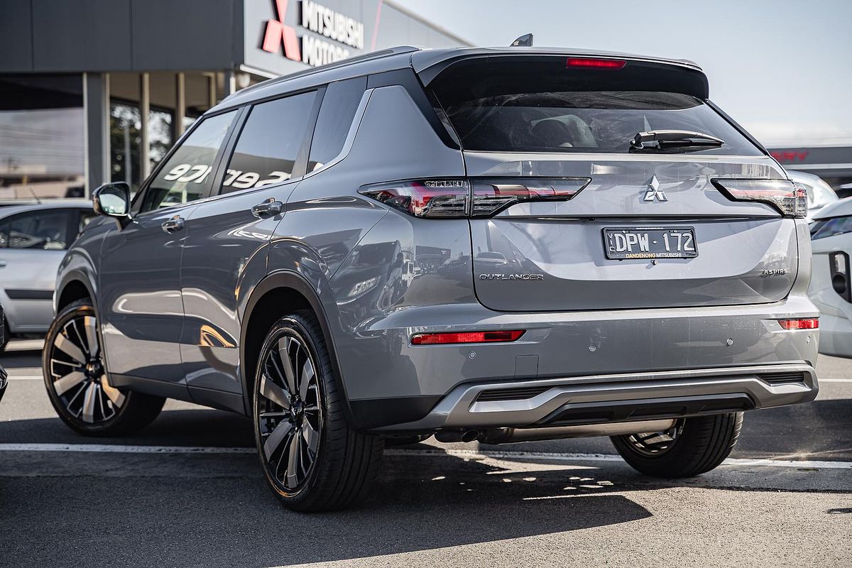 2025 Mitsubishi Outlander Aspire ZM