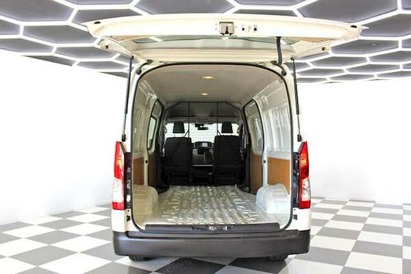2020 Toyota HIACE HIGH ROOF EXTRA LONG GDH320R