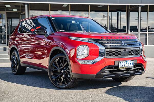 2024 Mitsubishi Outlander Black Edition ZM