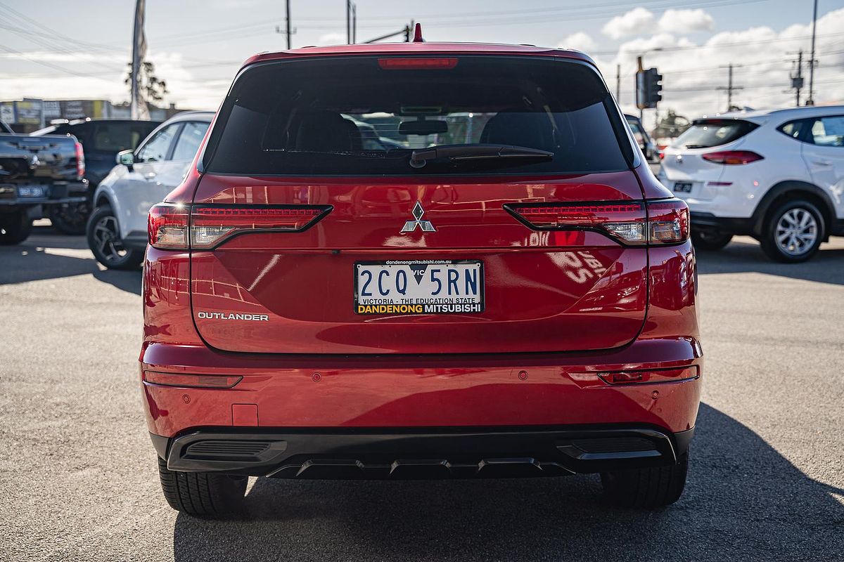 2024 Mitsubishi Outlander Black Edition ZM