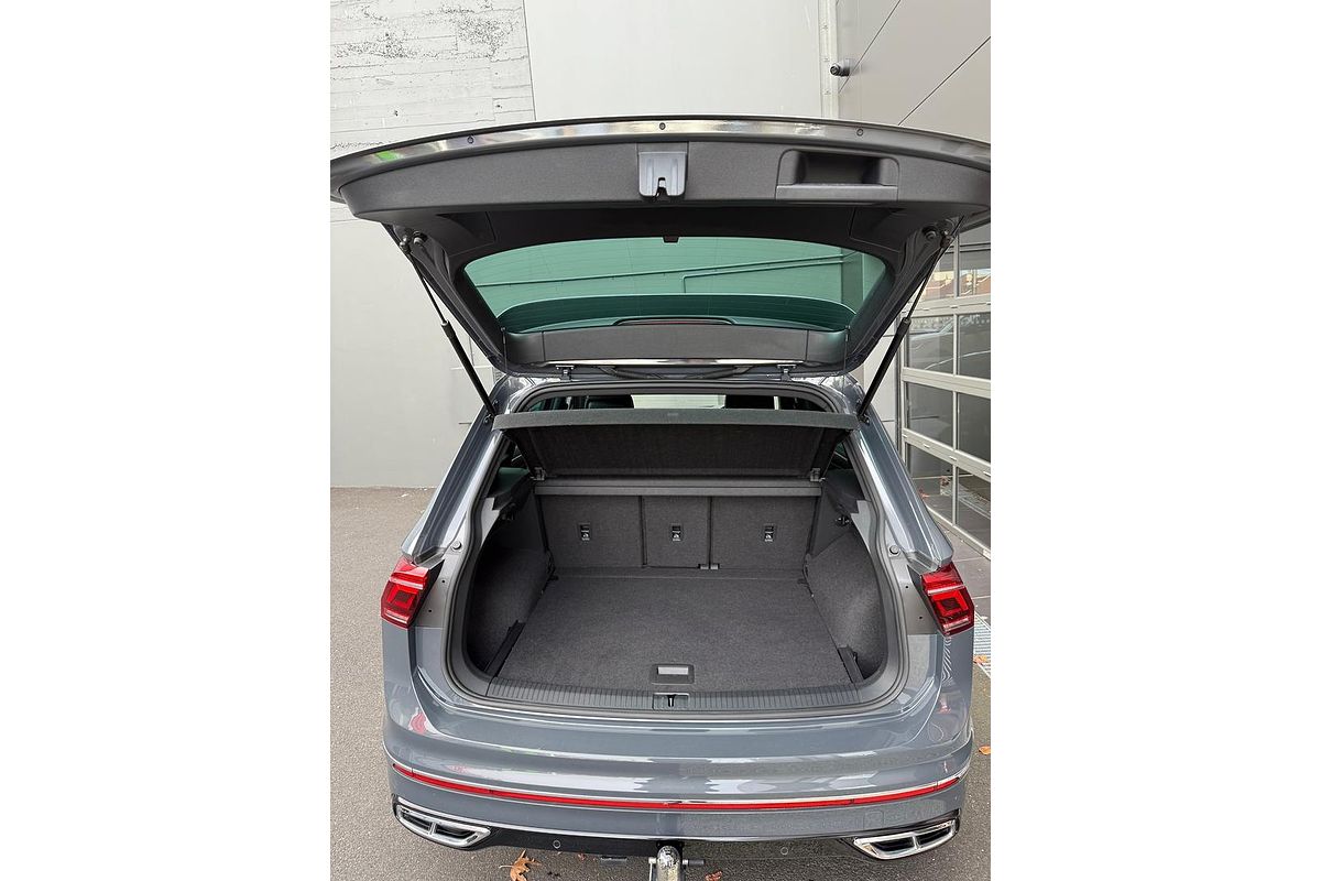 2023 Volkswagen Tiguan 162TSI R-Line 5N