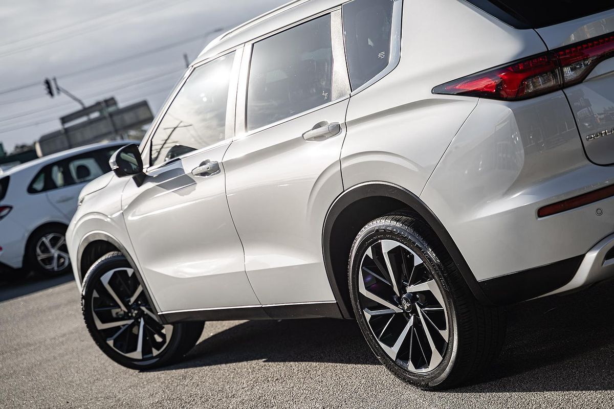 2023 Mitsubishi Outlander Aspire ZM