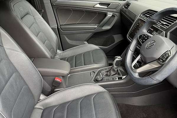 2023 Volkswagen Tiguan 162TSI R-Line 5N