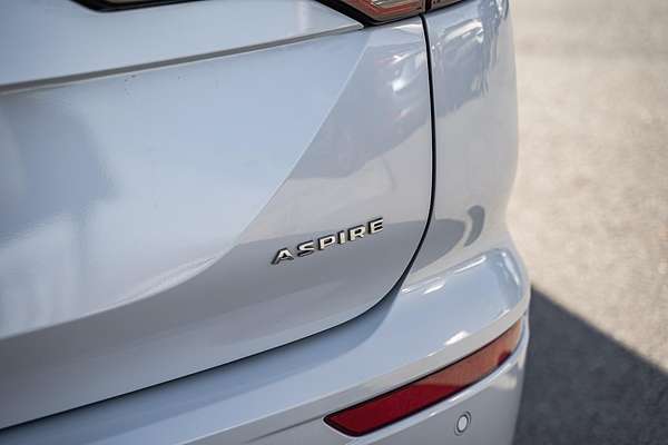 2023 Mitsubishi Outlander Aspire ZM