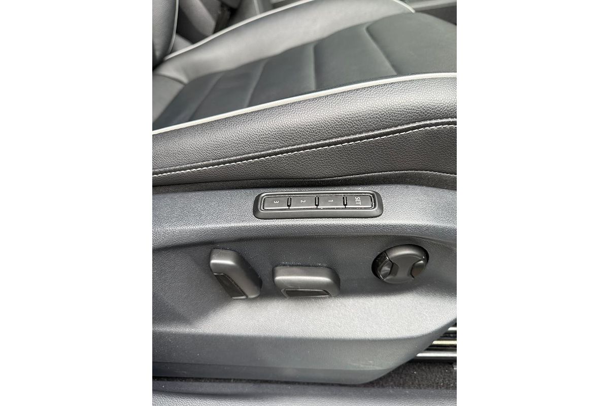 2023 Volkswagen Tiguan 162TSI R-Line 5N