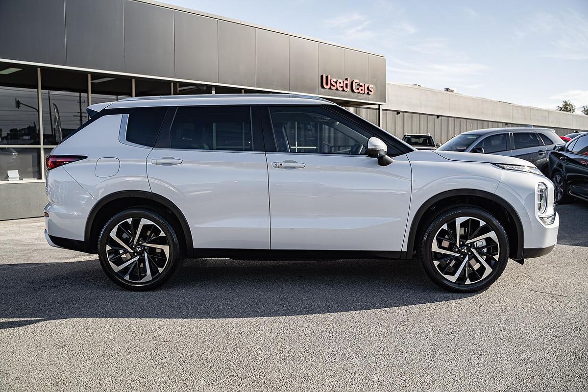 2023 Mitsubishi Outlander Aspire ZM