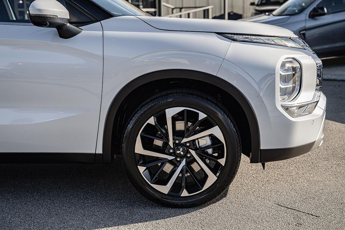 2023 Mitsubishi Outlander Aspire ZM