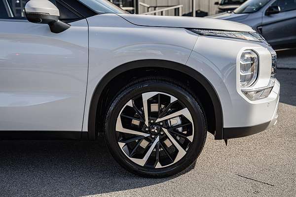 2023 Mitsubishi Outlander Aspire ZM