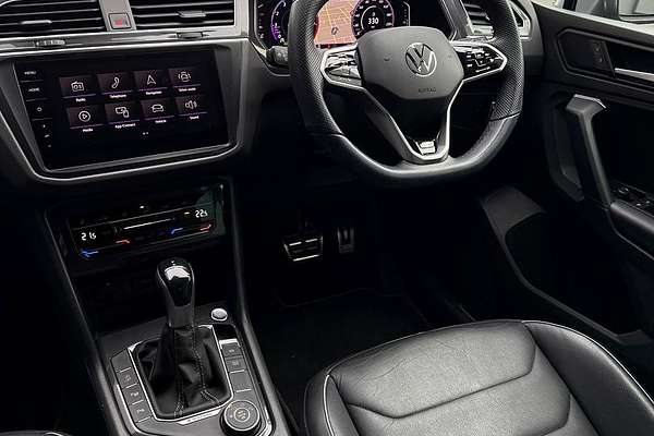 2023 Volkswagen Tiguan 162TSI R-Line 5N