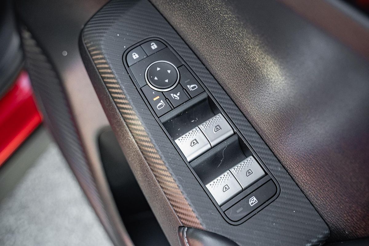 2024 Mitsubishi Outlander Black Edition ZM