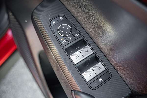 2024 Mitsubishi Outlander Black Edition ZM