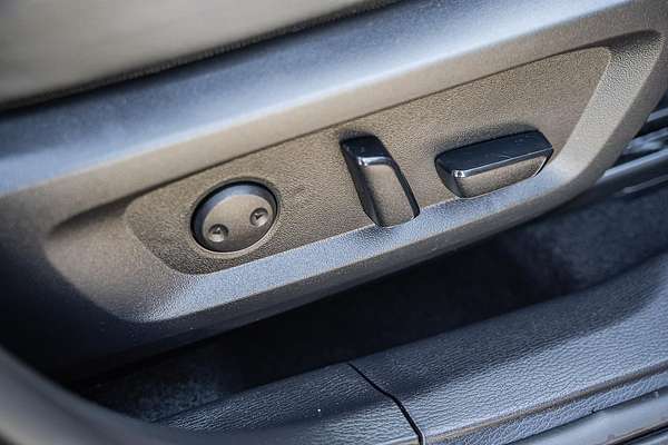 2024 Mitsubishi Outlander Black Edition ZM
