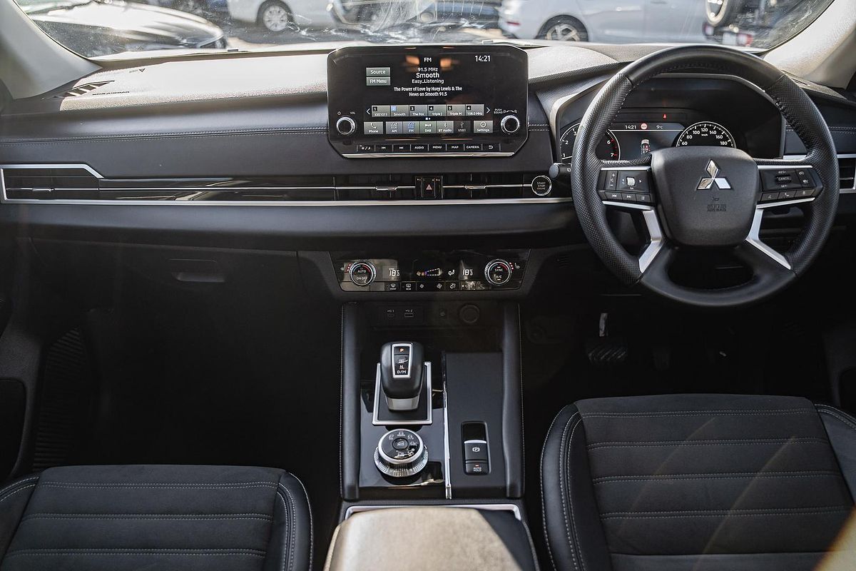 2023 Mitsubishi Outlander Aspire ZM