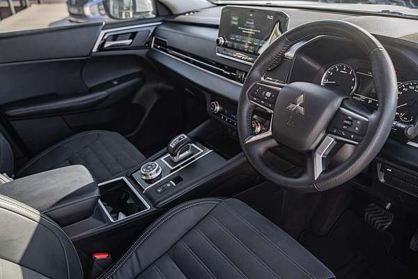 2023 Mitsubishi Outlander Aspire ZM