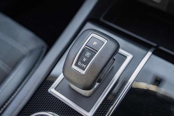 2024 Mitsubishi Outlander Black Edition ZM