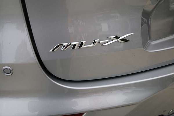 2023 Isuzu MU-X LS-T