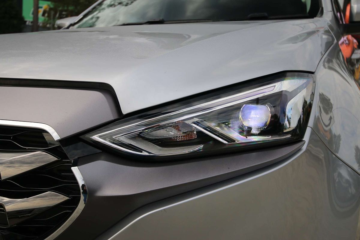 2023 Isuzu MU-X LS-T
