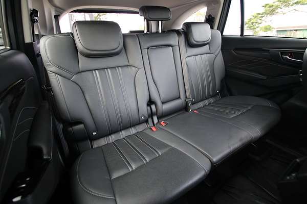 2023 Isuzu MU-X LS-T