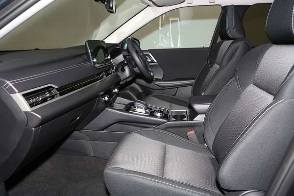2024 Mitsubishi Outlander LS ZM