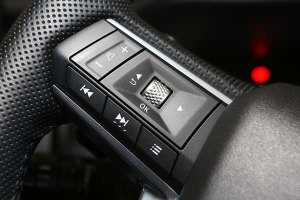 2024 Mitsubishi Outlander LS ZM