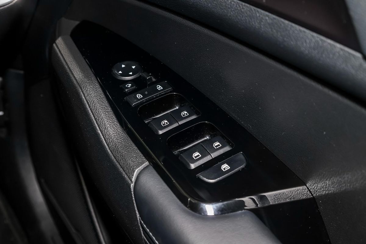 2022 Kia Sportage SX NQ5