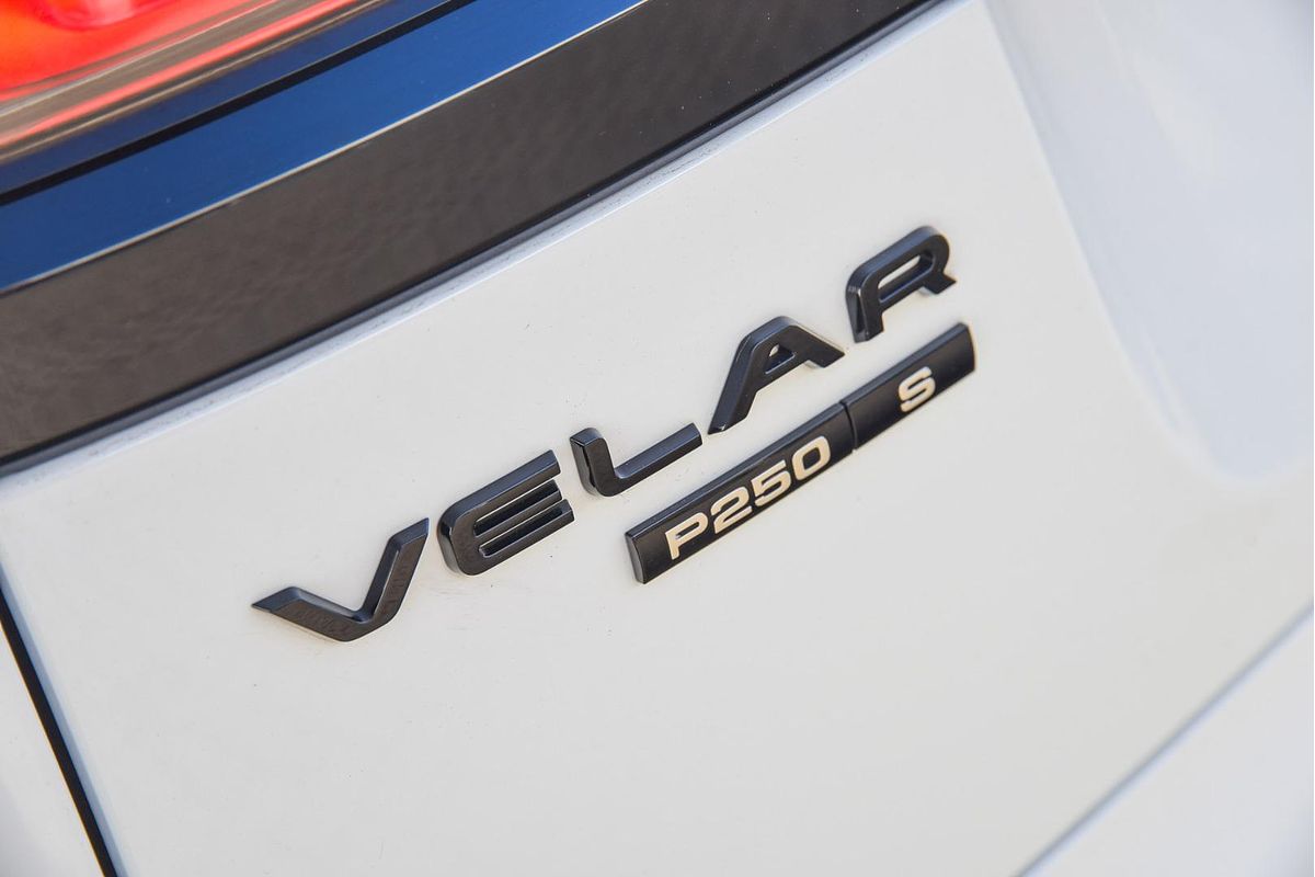 2020 Land Rover Range Rover Velar P250 R-Dynamic S L560