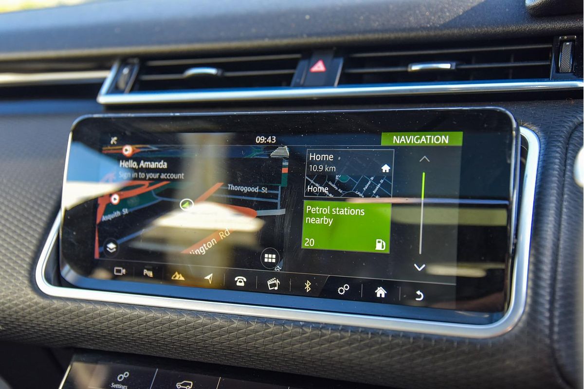 2020 Land Rover Range Rover Velar P250 R-Dynamic S L560