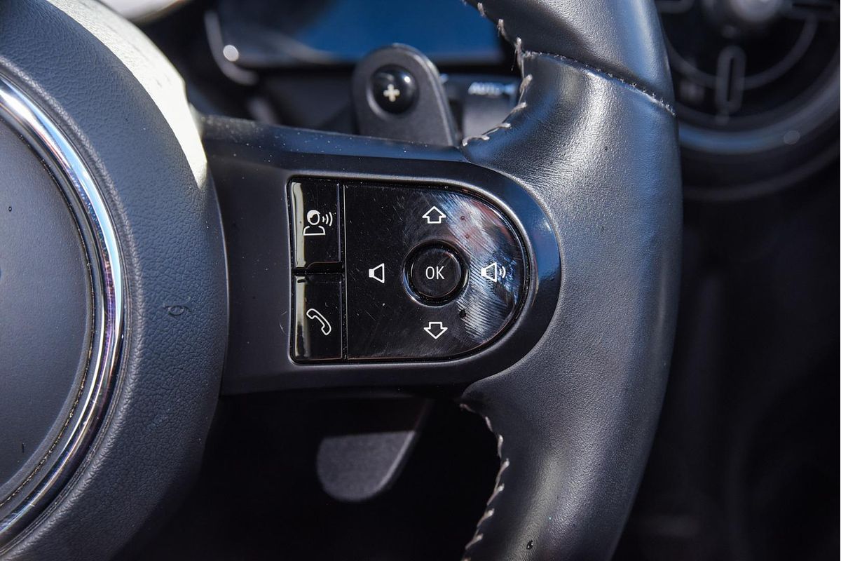 2021 MINI Convertible Cooper Classic F57 LCI