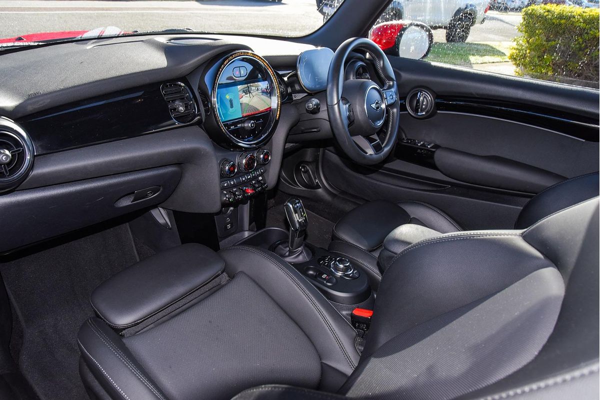 2021 MINI Convertible Cooper Classic F57 LCI