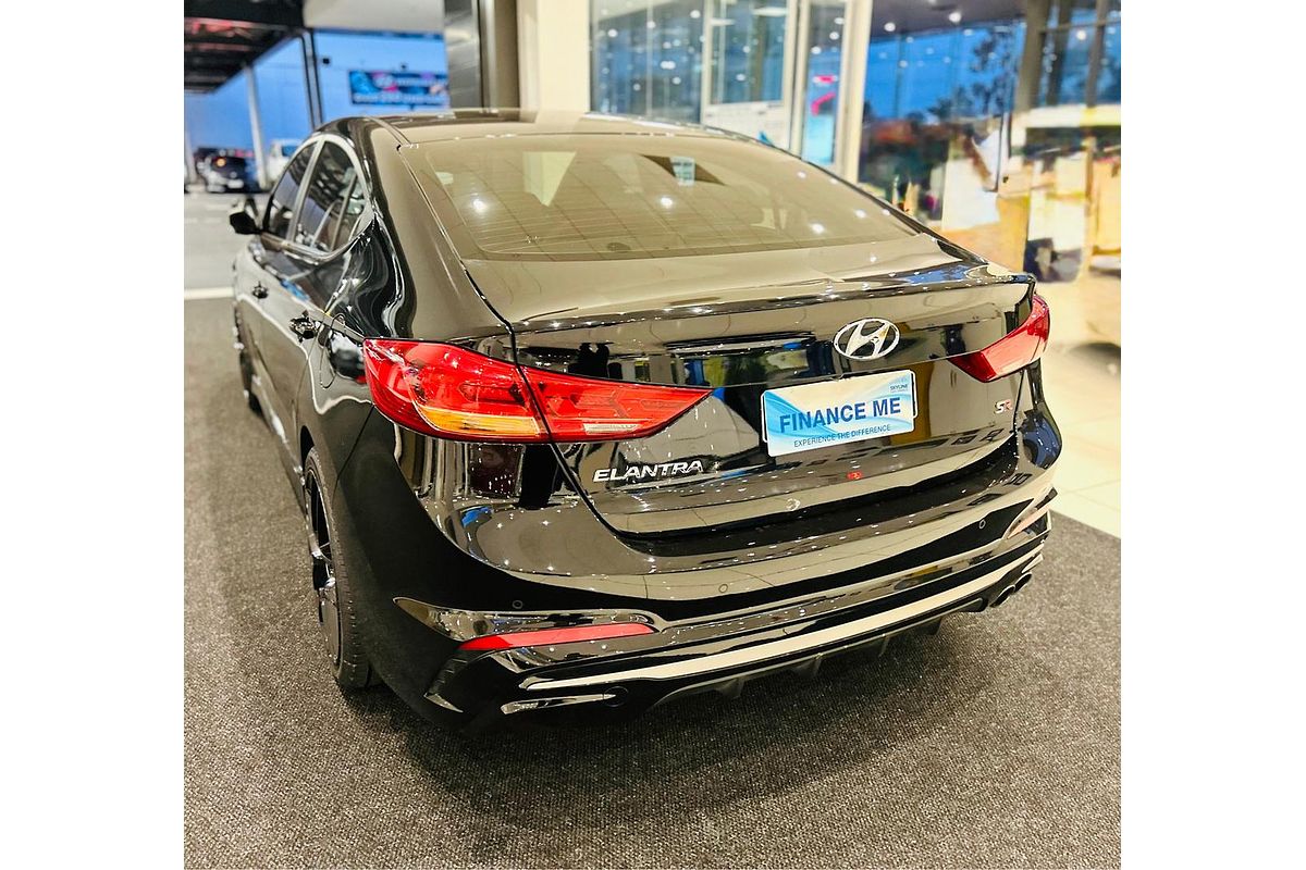 2017 Hyundai Elantra SR Turbo AD