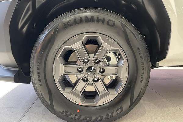 2025 Kia Tasman SX TK 4X4