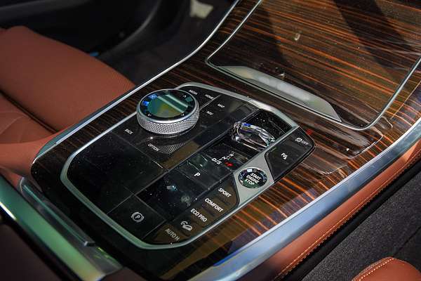 2025 BMW X5 xDrive30d M Sport G05 LCI