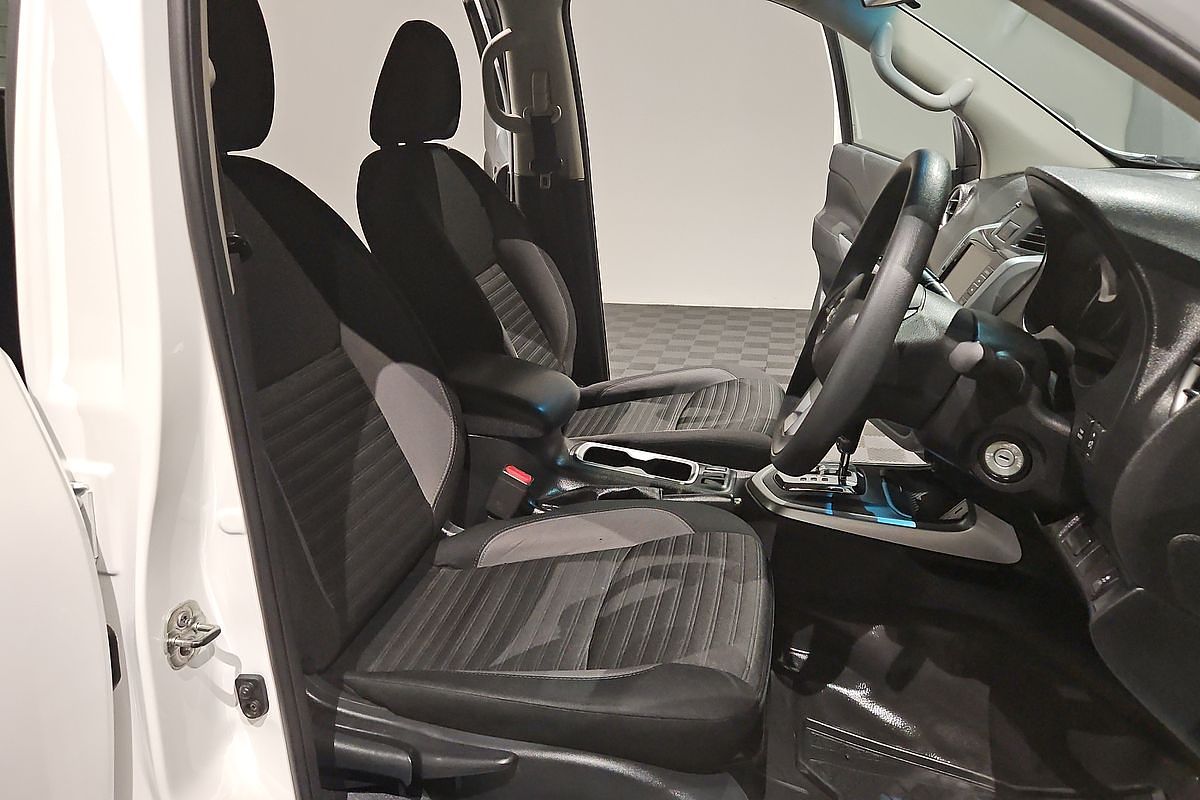 2021 Nissan Navara ST D23 4X4