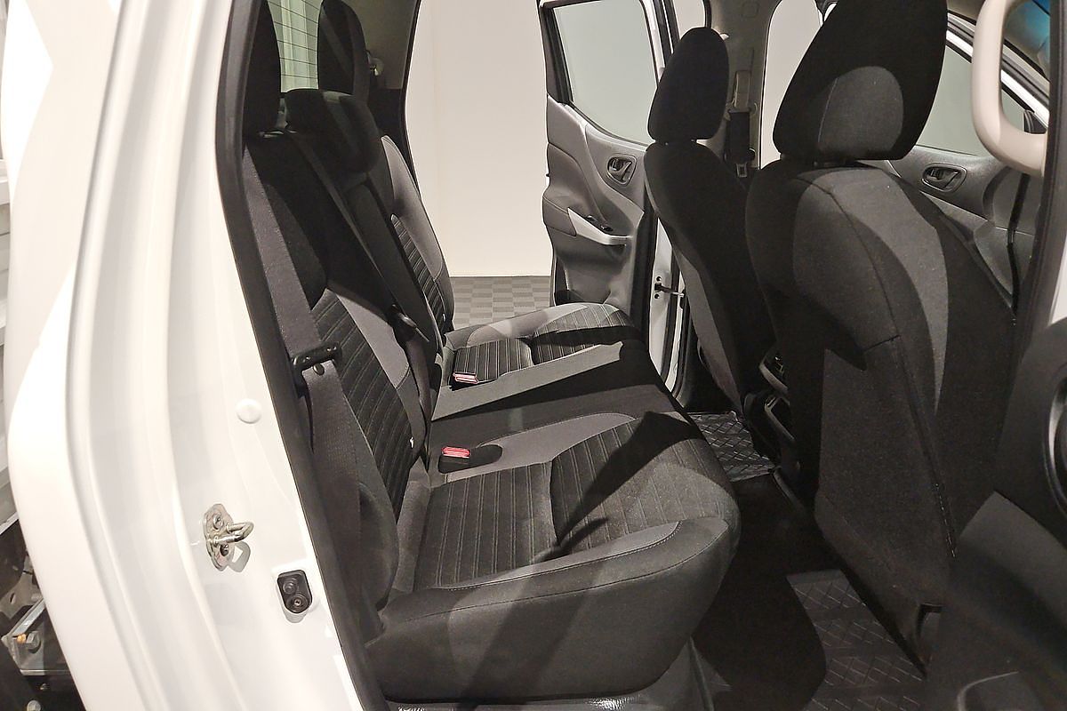 2021 Nissan Navara ST D23 4X4