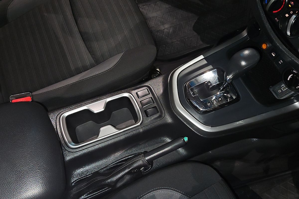 2021 Nissan Navara ST D23 4X4