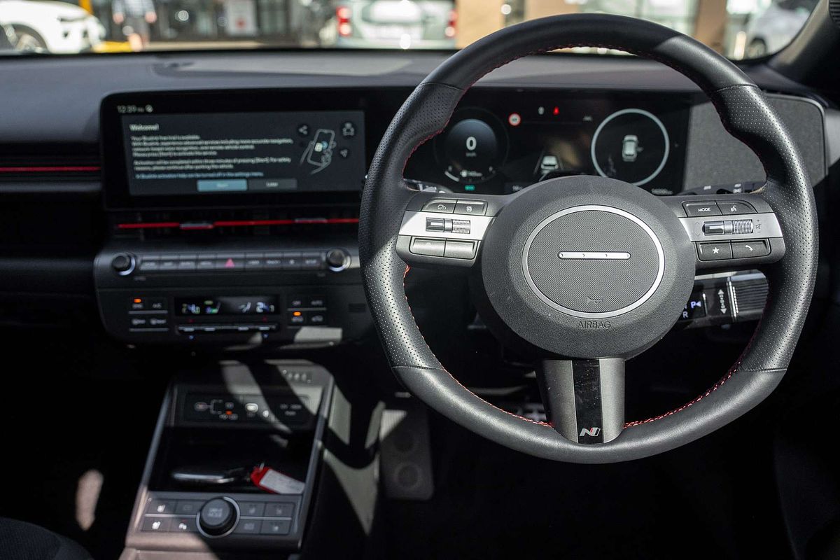 2024 Hyundai Kona Premium N Line SX2.V1