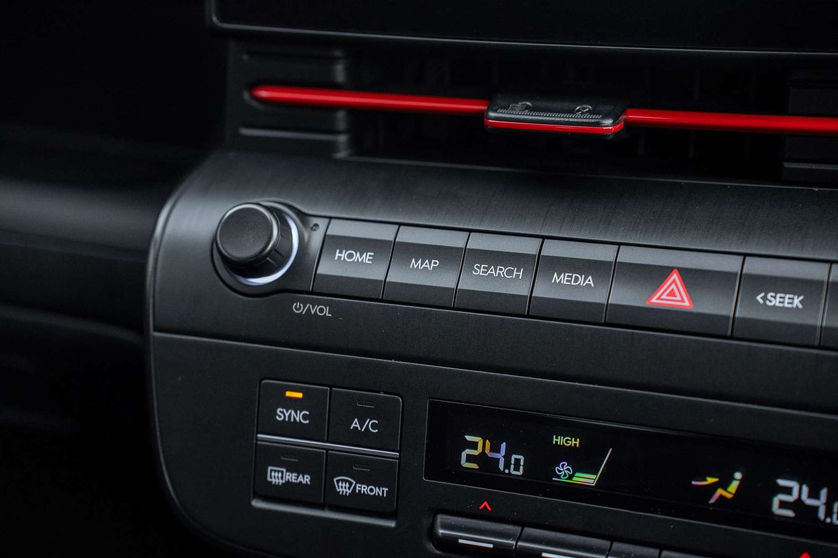2024 Hyundai Kona Premium N Line SX2.V1