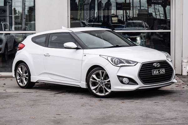 2015 Hyundai Veloster SR Turbo FS4 Series II