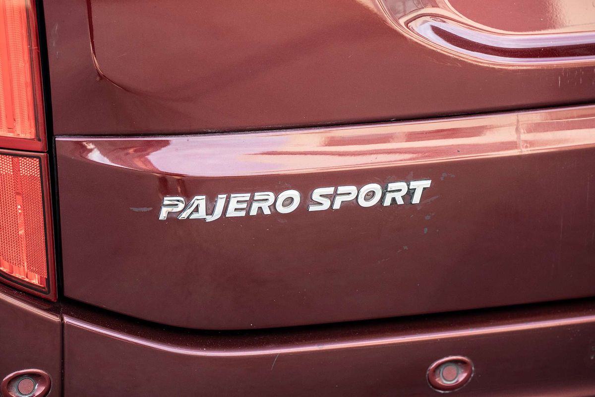 2016 Mitsubishi Pajero Sport GLS QE