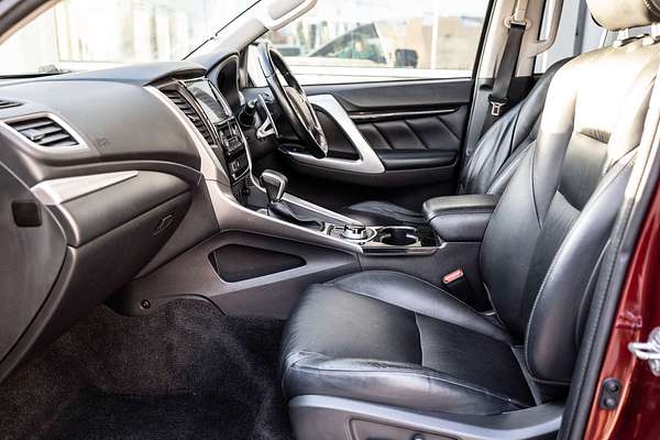 2016 Mitsubishi Pajero Sport GLS QE