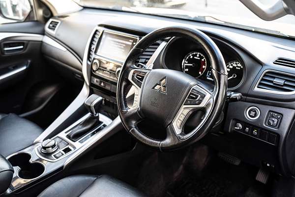 2016 Mitsubishi Pajero Sport GLS QE