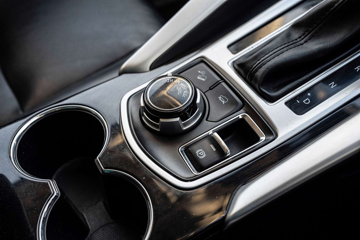 2016 Mitsubishi Pajero Sport GLS QE