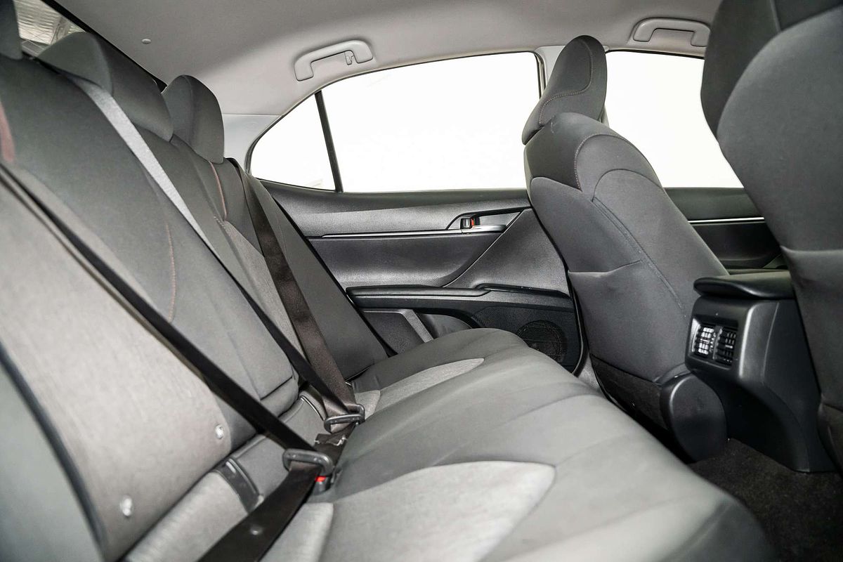 2019 Toyota Camry Ascent AXVH71R