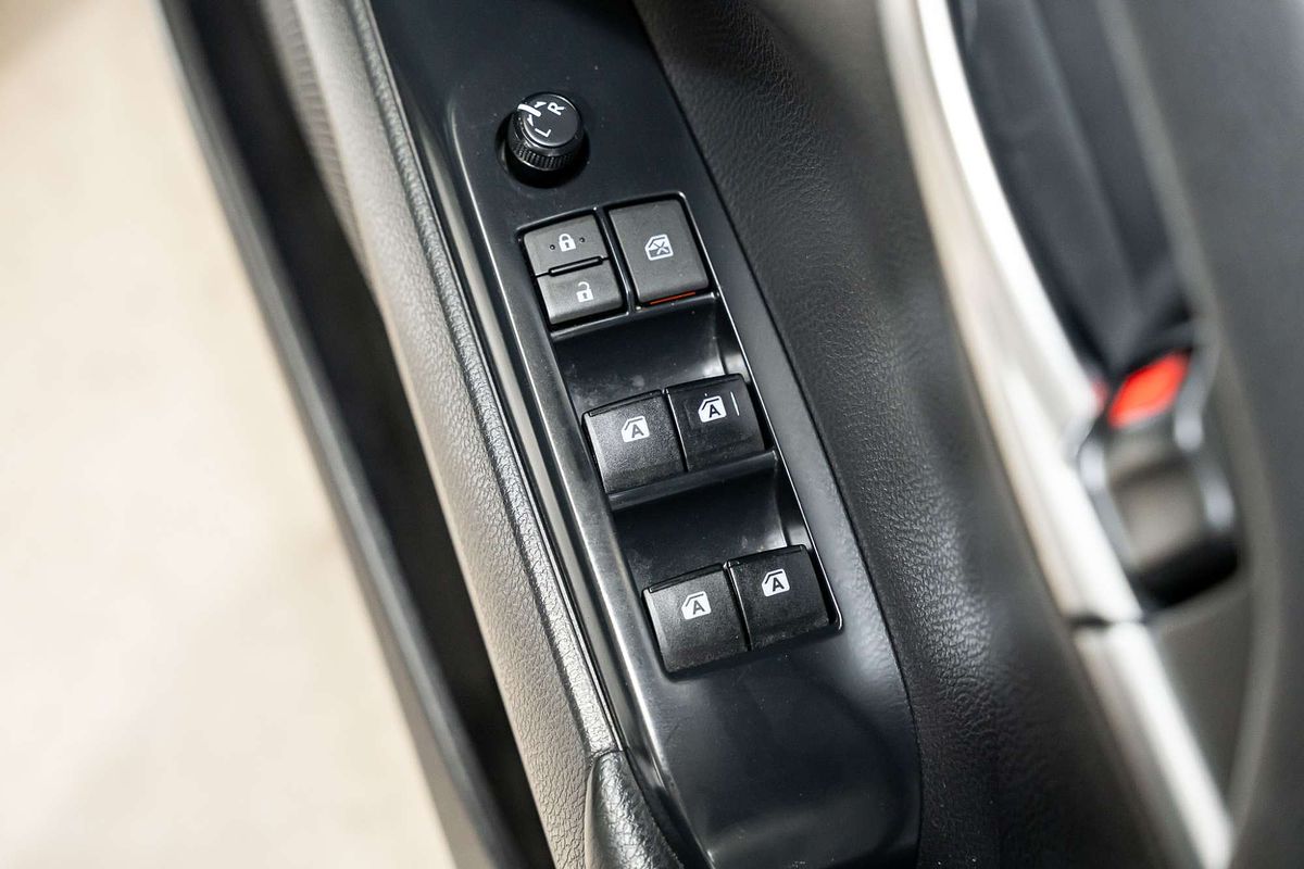 2019 Toyota Camry Ascent AXVH71R