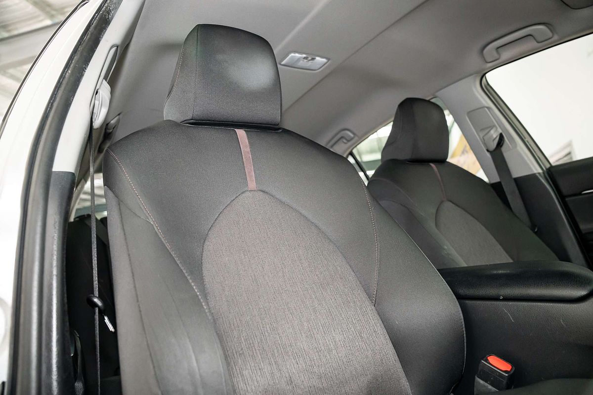 2019 Toyota Camry Ascent AXVH71R
