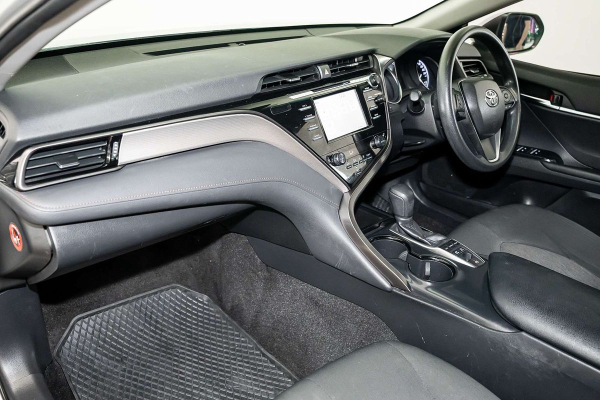 2019 Toyota Camry Ascent AXVH71R