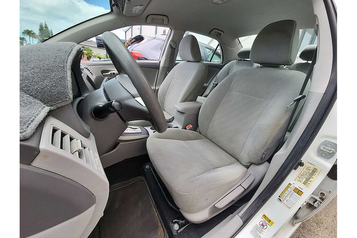 2010 Toyota Corolla LE