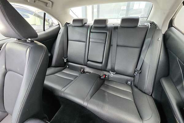 2014 Lexus IS