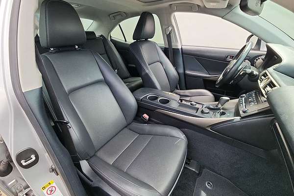 2014 Lexus IS